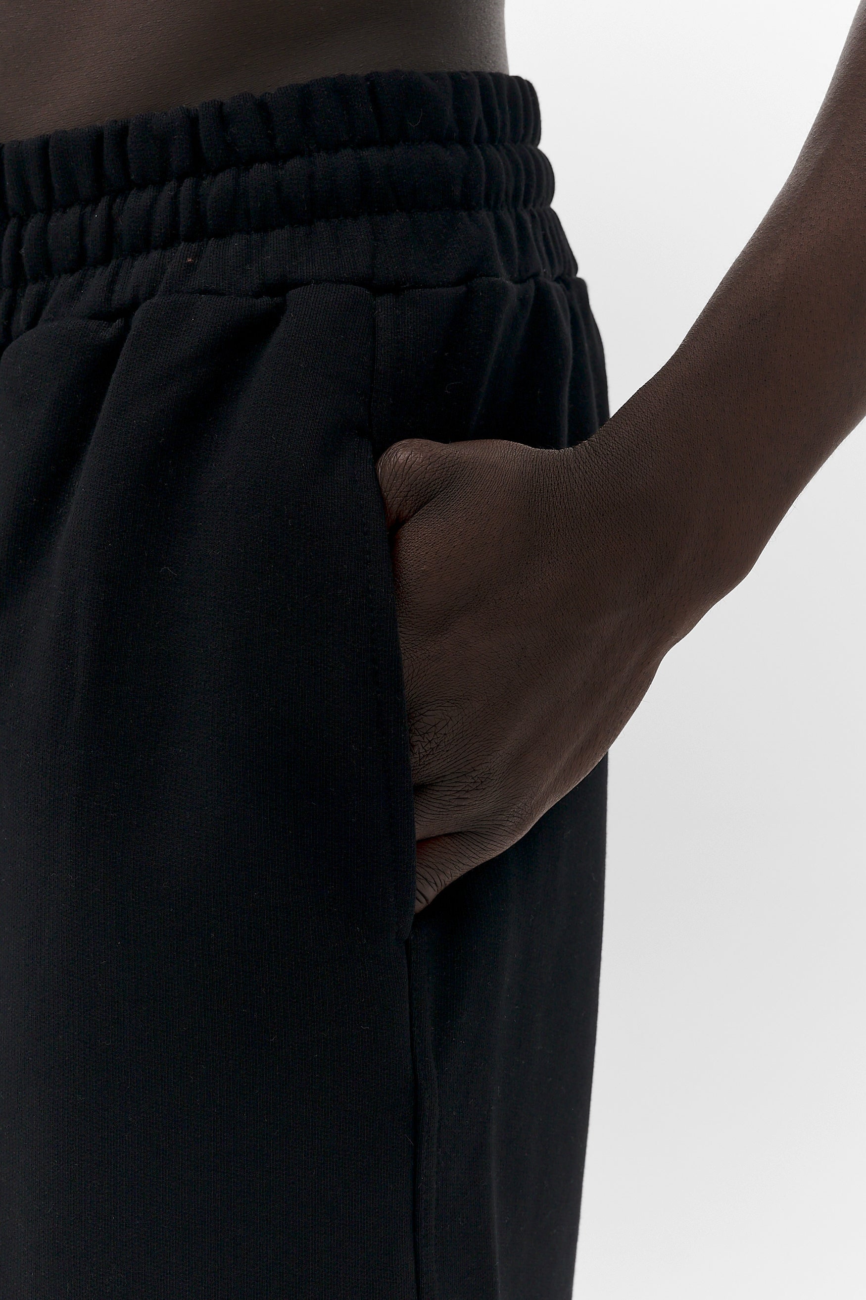 Voclain Shorts Black - Paris X Miami